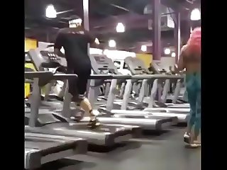 Funny Treadmill Fail for a hot Pawg in the Gym