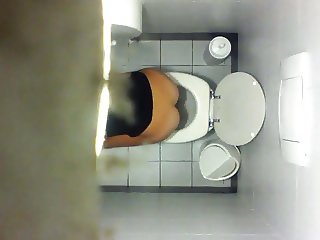 Real girls voyeur bathroom 3