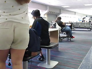 Mature PAWG pulls out booty hole-deep wedgie at airport